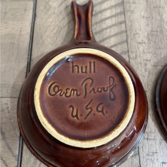 Vintage 60’s Hull Brown Drip Glaze Soup Stew Chili Bowls (2) with Handle & Lid - Picture 4 of 7
